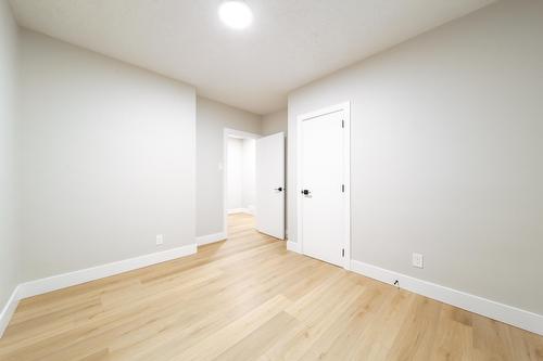 6418  132 Avenue, Edmonton, AB - Indoor Photo Showing Other Room