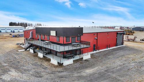 9  Gateway Dr, Alhambra, AB 