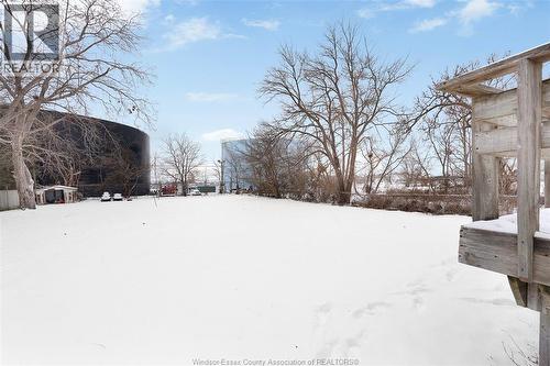 3522 Sandwich Street, Windsor, ON - Outdoor