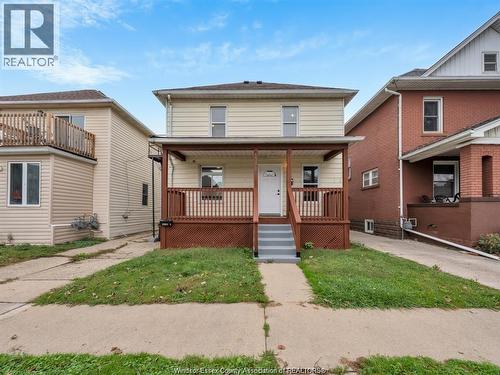 1046 Albert Road, Windsor, ON - Outdoor With Deck Patio Veranda
