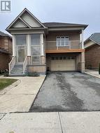 9 DENIM DRIVE  Brampton, ON L6P 1K4