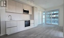 1409 - 110 BROADWAY AVENUE  Toronto, ON M4P 1V7
