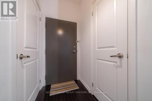 106 - 35 Hayden Street, Toronto, ON - Indoor Photo Showing Other Room