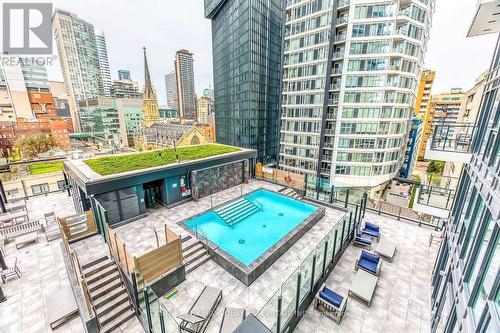 1809 - 77 Shuter Street, Toronto, ON - Outdoor