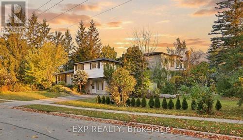 165 CARLSON DRIVE  Newmarket, ON L3Y 3H2