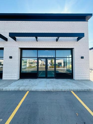 369  Parsons Rd, Edmonton, AB 