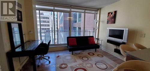 1602 - 8 Colborne Street N, Toronto, ON - Indoor