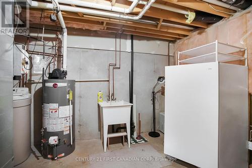 45 - 1555 Highbury Avenue N, London East (East A), ON - Indoor Photo Showing Basement