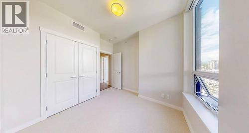 1005 3533 Ross Drive Drive, Vancouver, BC - Indoor Photo Showing Other Room