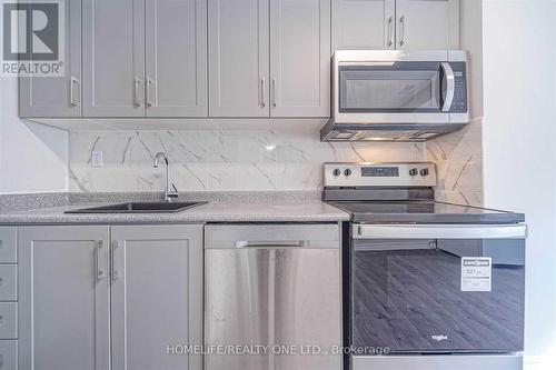 104 Benson Avenue, Toronto, ON - Indoor Photo Showing Kitchen