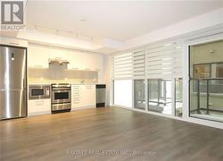 1012 - 87 PETER STREET  Toronto, ON M5V 2G4