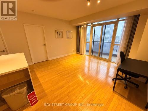 3101 - 21 Carlton Street, Toronto, ON - Indoor Photo Showing Other Room