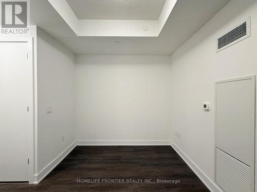 301 - 2 Teagarden Court, Toronto, ON - Indoor Photo Showing Other Room