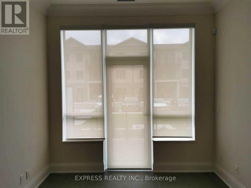 107 - 396 Highway 7 Road E, Richmond Hill, ON - Indoor Photo Showing Other Room
