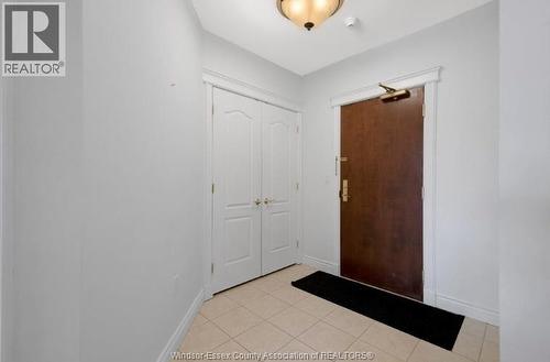 5055 Riverside Drive Unit# 201, Windsor, ON - Indoor Photo Showing Other Room
