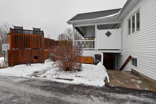 Exterior entrance - 25 Rue Des Hêtres, Gatineau (Gatineau), QC - Outdoor With Exterior