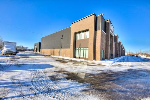 Façade - 624 Boul. Industriel, Saint-Eustache, QC 