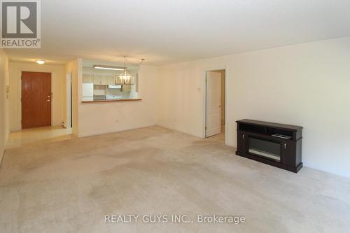 BEDROOM 1 ON RIGHT - 4 - 693 Whitaker Street, Peterborough (Ashburnham Ward 4), ON - Indoor