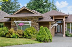 3101 Klanawa Cres  Courtenay, BC V9N 3Z9