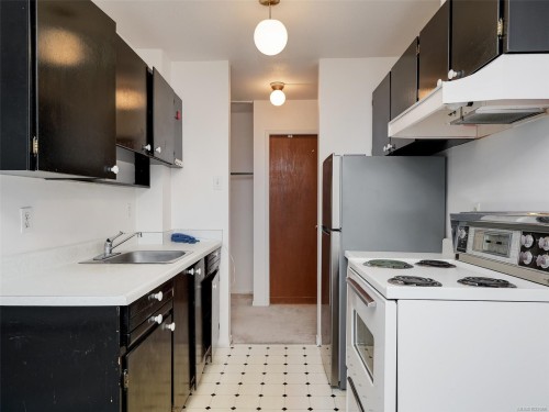 2006-647 Michigan St, Victoria, BC - Indoor Photo Showing Kitchen