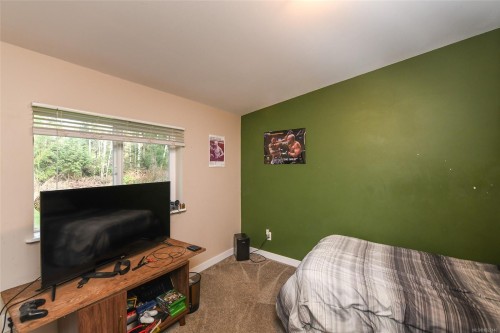 2795 Macaulay Rd, Black Creek, BC 