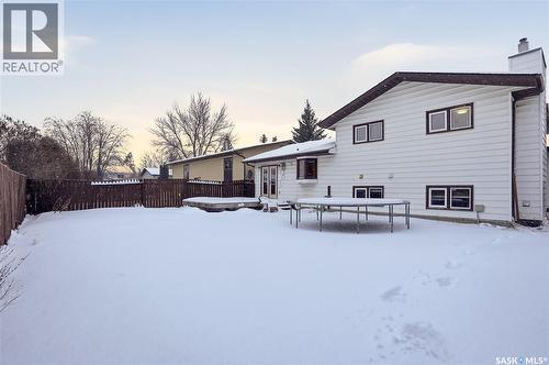 242 Thain Way, Saskatoon, SK - Outdoor