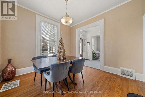 209 Centre Street N, Greater Napanee (Greater Napanee), ON - Indoor Photo Showing Dining Room