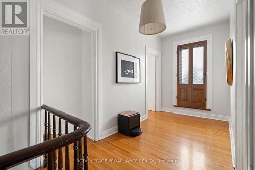 209 Centre Street N, Greater Napanee (Greater Napanee), ON - Indoor Photo Showing Other Room