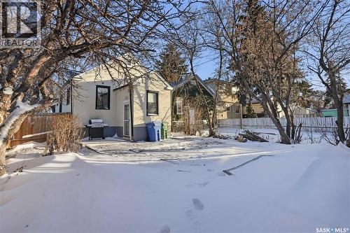 1300 Athol Street, Regina, SK - Outdoor