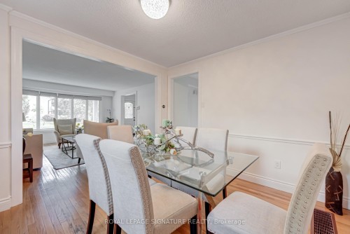 1481 Otis Avenue, Mississauga, ON - Indoor Photo Showing Dining Room