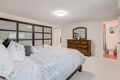 1481 Otis Avenue, Mississauga, ON - Indoor Photo Showing Bedroom