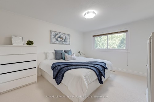 1481 Otis Avenue, Mississauga, ON - Indoor Photo Showing Bedroom
