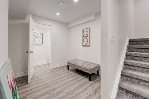 1481 Otis Avenue, Mississauga, ON - Indoor Photo Showing Other Room