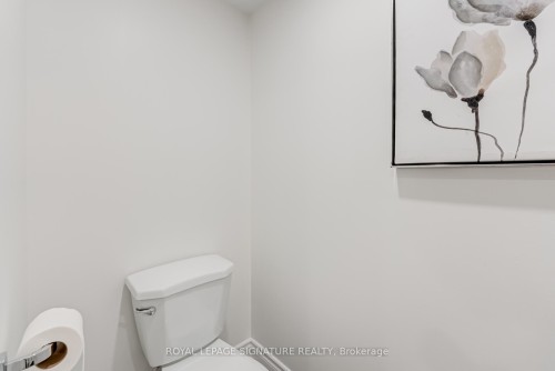 1481 Otis Avenue, Mississauga, ON - Indoor Photo Showing Bathroom