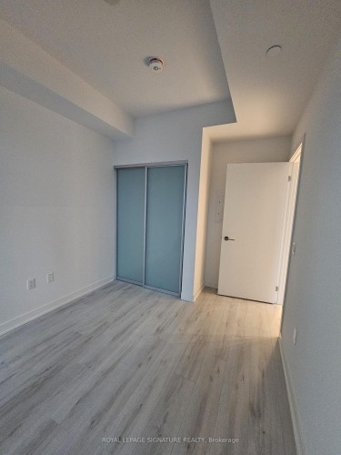 1904S-110 Broadway Avenue, Toronto, ON - Indoor Photo Showing Other Room