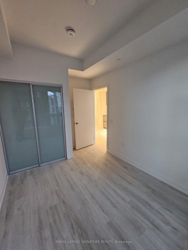 1904S-110 Broadway Avenue, Toronto, ON - Indoor Photo Showing Other Room