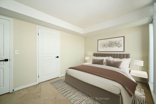 1703-2545 Erin Centre Boulevard, Mississauga, ON - Indoor Photo Showing Bedroom