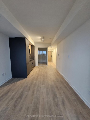 420-1 Fairview Road E, Mississauga, ON - Indoor Photo Showing Other Room