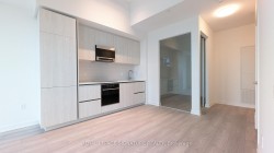 605-120 Broadway Avenue  Toronto, ON M4P 0E9