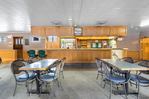 4907  51 St, Breton, AB 