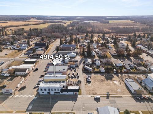 4914  50 Street, Onoway, AB 