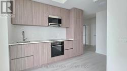 1512 - 120 BROADWAY AVENUE  Toronto, ON M4P 0E9