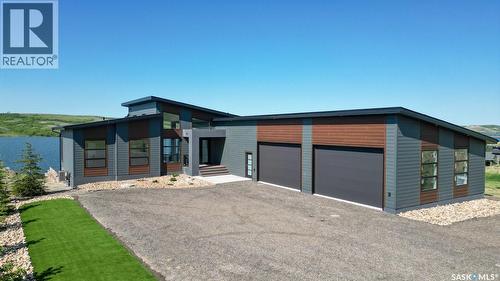 12 Sunset Boulevard, North Grove, SK - Outdoor