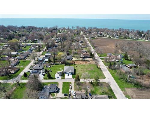 Lower-87 Draper, Harrow, ON 