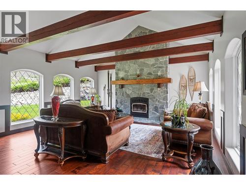 5121 Ivy Road, Eagle Bay, BC - Indoor Photo Showing Living Room With Fireplace