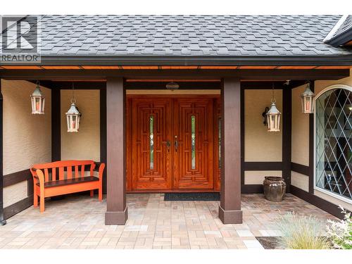 5121 Ivy Road, Eagle Bay, BC - Outdoor With Exterior