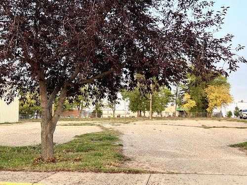 5216  53 St, Drayton Valley, AB 