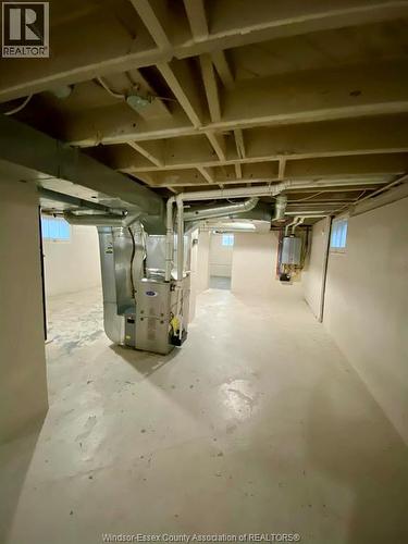 943 Lauzon Road, Windsor, ON - Indoor Photo Showing Basement