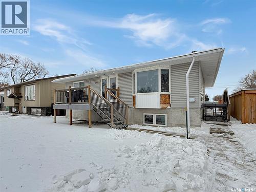 226 4th AVENUE SE  Swift Current, SK S9H 3L5