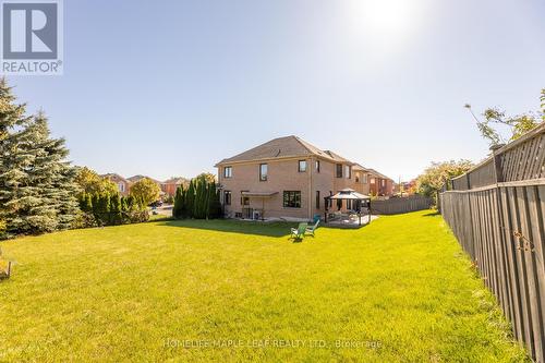 238 Devonsleigh Boulevard, Richmond Hill, ON - Outdoor With Backyard With Exterior